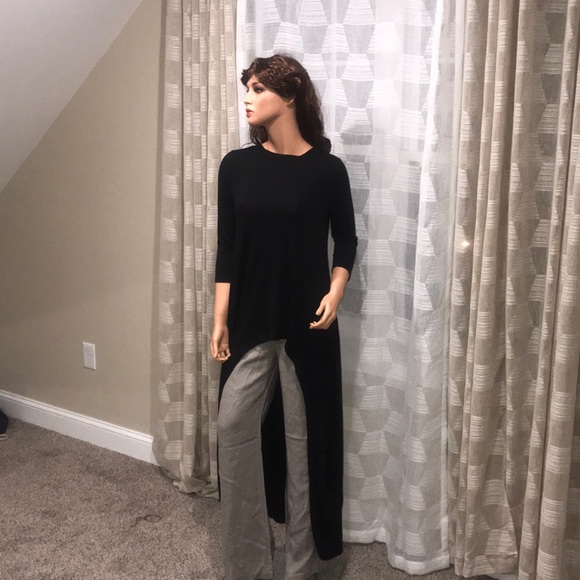 Black Hi Lo Top - Picture 3 of 6